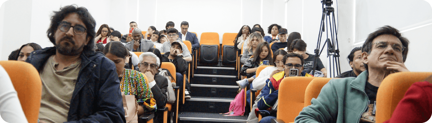 Integrantes de la Comisión Intersectorial y Local de Participación (CIP y CLIP) durante una sesión de coordinación en Bogotá, fortaleciendo la participación ciudadana y la articulación administrativa.