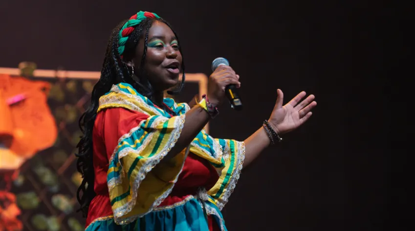Bogotá conmemoró los 175 años de la abolición de la esclavitud en Colombia con un encuentro cultural que reconoció los aportes de las comunidades afrodescendientes.